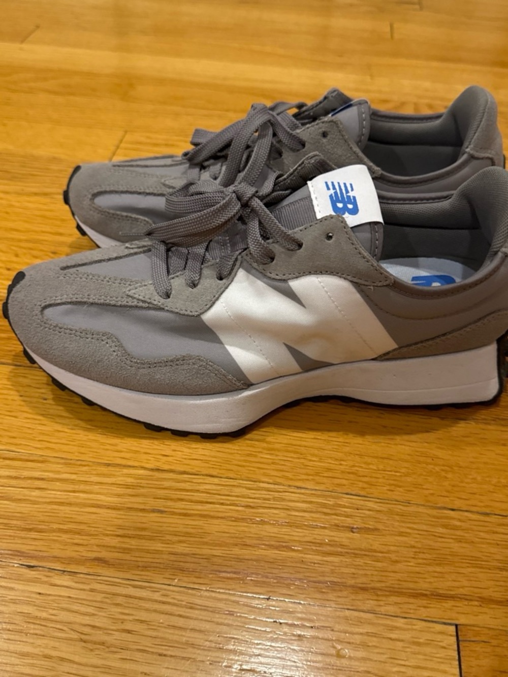 Brand New “New Balance” Men’s Gray and White Athletic Sneakers